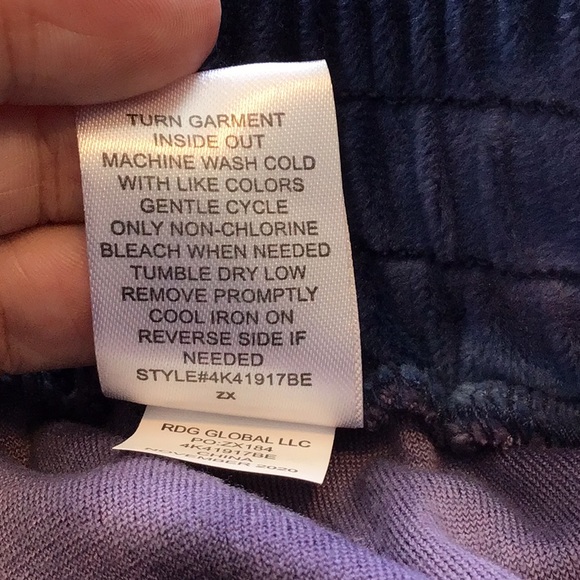 Super Soft Plush Tie-Dye Joggers NWT - Picture 7 of 10